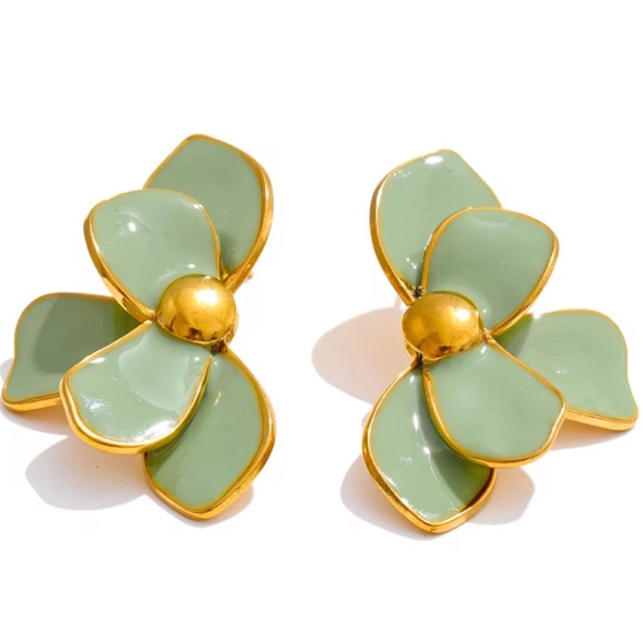 Fashion Jewelry Pink and Gold Blossom Earrings - Picture 3 of 9